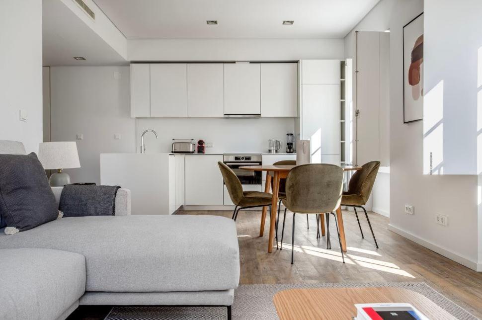 Private Bedrooms In The Heart Of Lisboa Εξωτερικό φωτογραφία